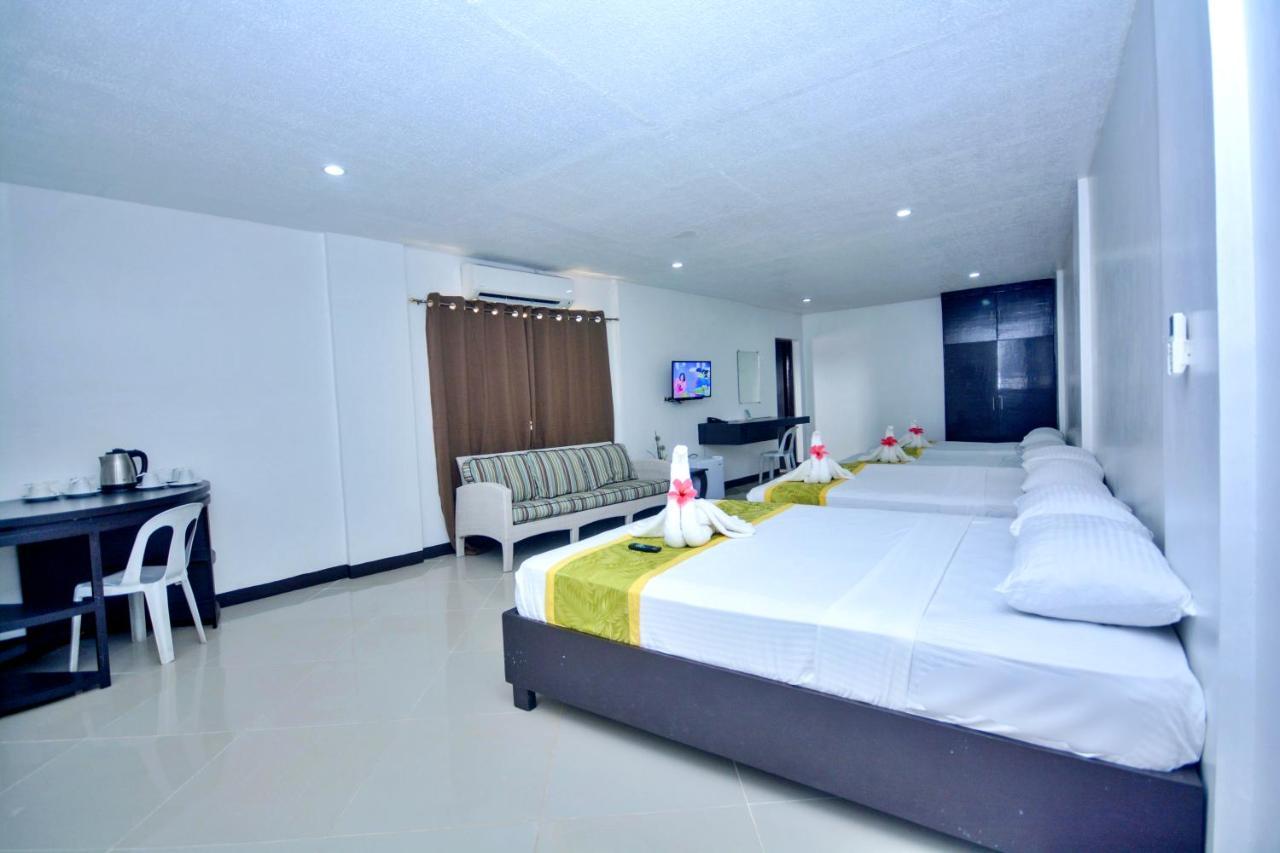 Manoc-Manoc Bamboo Beach Resort & Restaurant מראה חיצוני תמונה