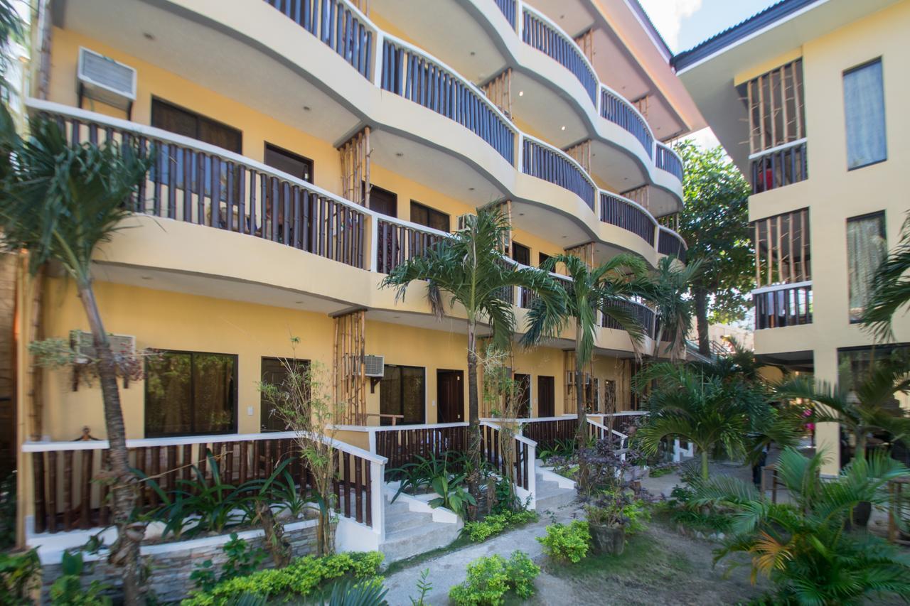 Manoc-Manoc Bamboo Beach Resort & Restaurant מראה חיצוני תמונה